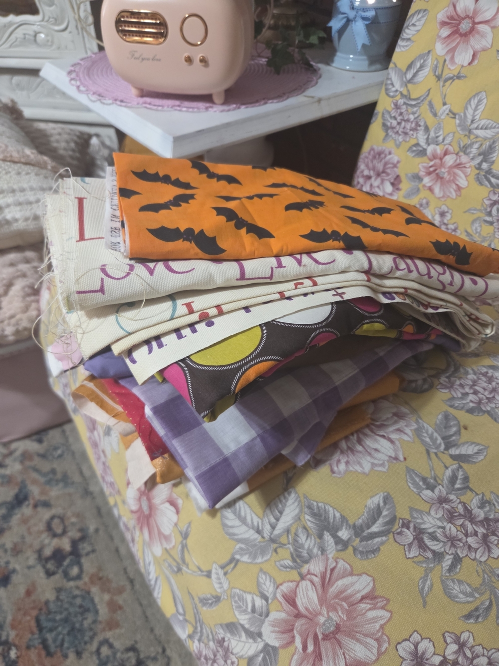 Assorted Cotton Quilt Fabric Bundle